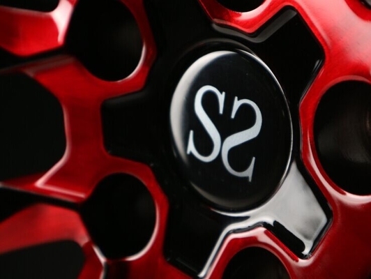 21*10インチによってぐらつかせる炎の赤い造られた車輪の縁はベンツのための設計をcutomize
