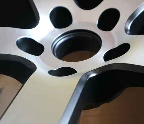 20インチ機械表面アルミ合金は車輪の車輪の縁の陶磁器の工場を造りました