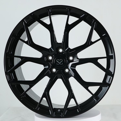 21x10および21x12は1つのPCのmonoblockによって造られる縁のフェラーリの車輪に光沢をつけます