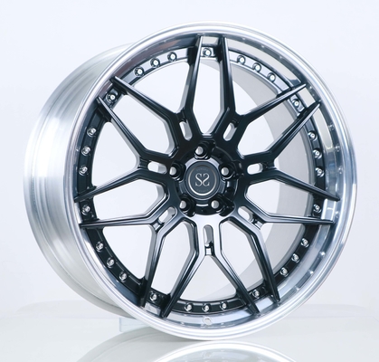 光沢の黒い中心の磨かれたバレル21x9.5 21x11はベンツCのクラスのためにぐらついた車のホイールを造った